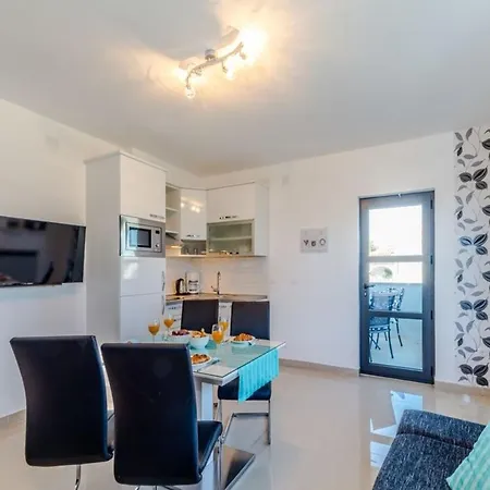 Grbic 2 By Interhome *